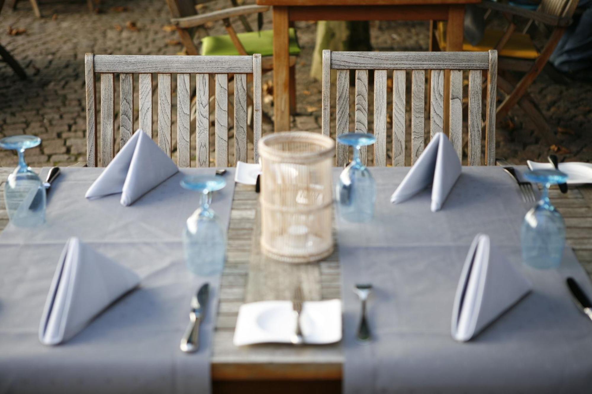 Landhotel Zum Schwanen Mit Restaurant Mona Liza Osthofen Екстер'єр фото